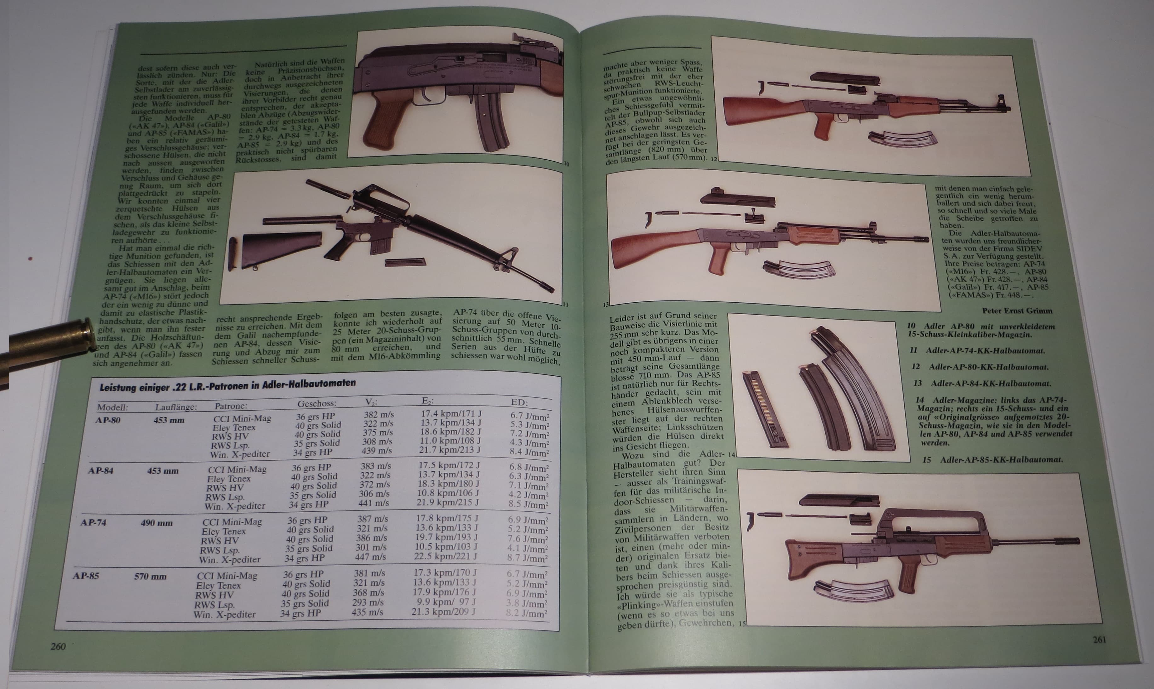 Tests der Adler KK-Sturmgewehrkopien. Aufgeräumt, klare Bilder, geballte, buchstäblich buchstäbliche Kompetenz und viel Zahlen. Kein Vergleich zum Hochglanzdurcheinander heutiger Fachzeitschriften.
