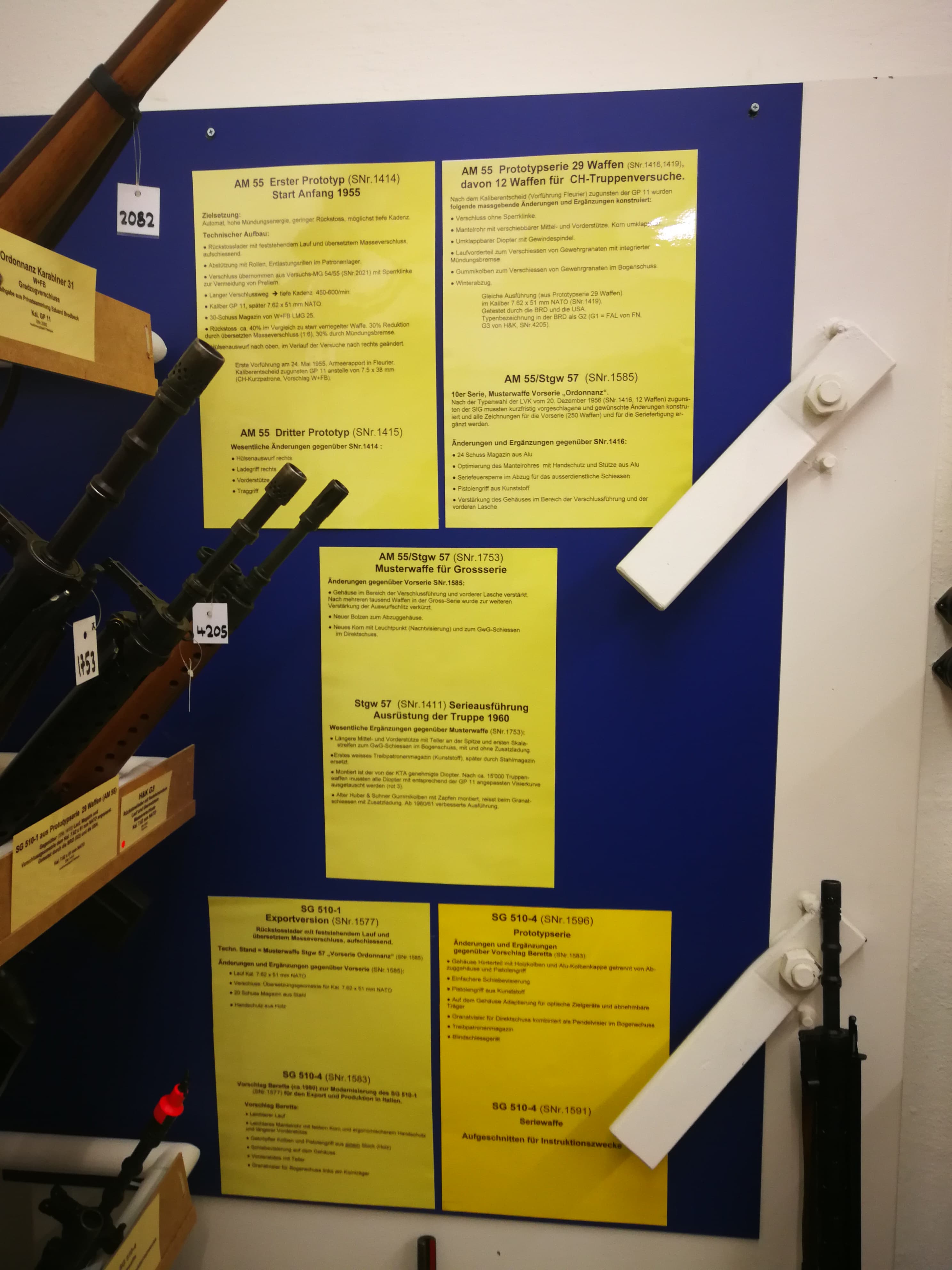 Zu jeder dieser Waffen gibt es eine Geschichte.