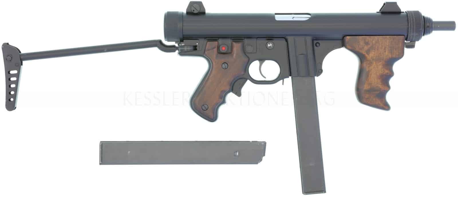 <strong>Seriefeuerwaffen</strong>
Italienische Beretta Modell 12, Maschinenpistole im Kaliber 9mm Para.